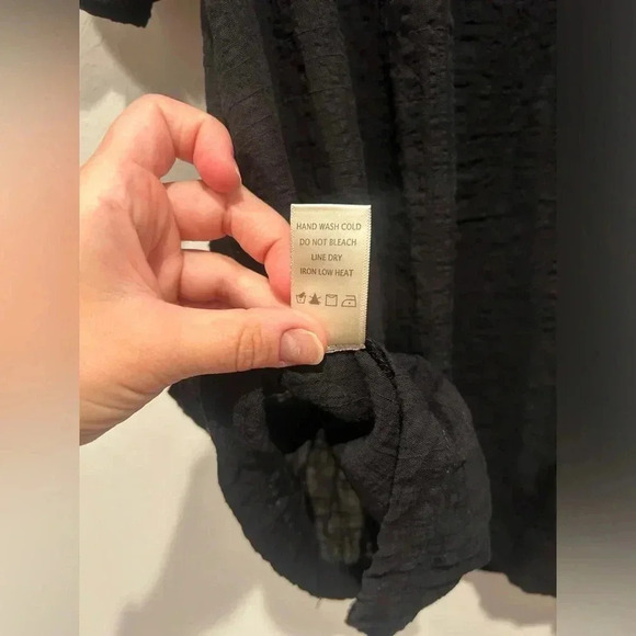 MAX STUDIO Black Flutter Sleeve Embroidered Neck Blouse / Size XS / - Picture 10 of 10